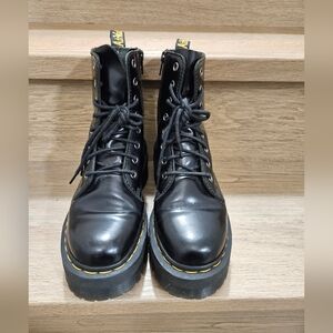 Dr. Martens Jadon Boot Smooth Leather Platforms